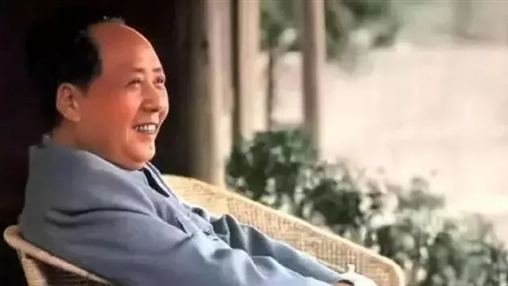 紀念毛澤東同志誕辰126周年！致敬一代偉人！
